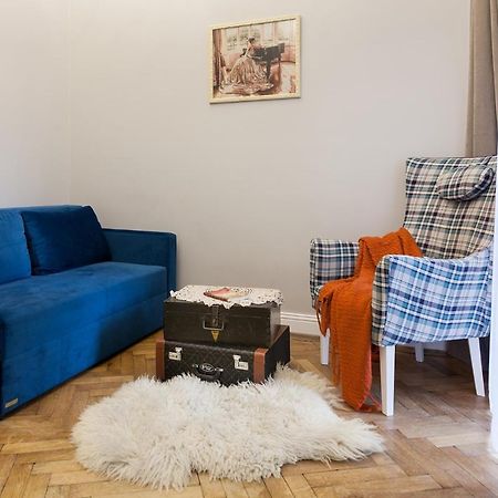 Chopin Apartment In The Center Of Lviv Luaran gambar
