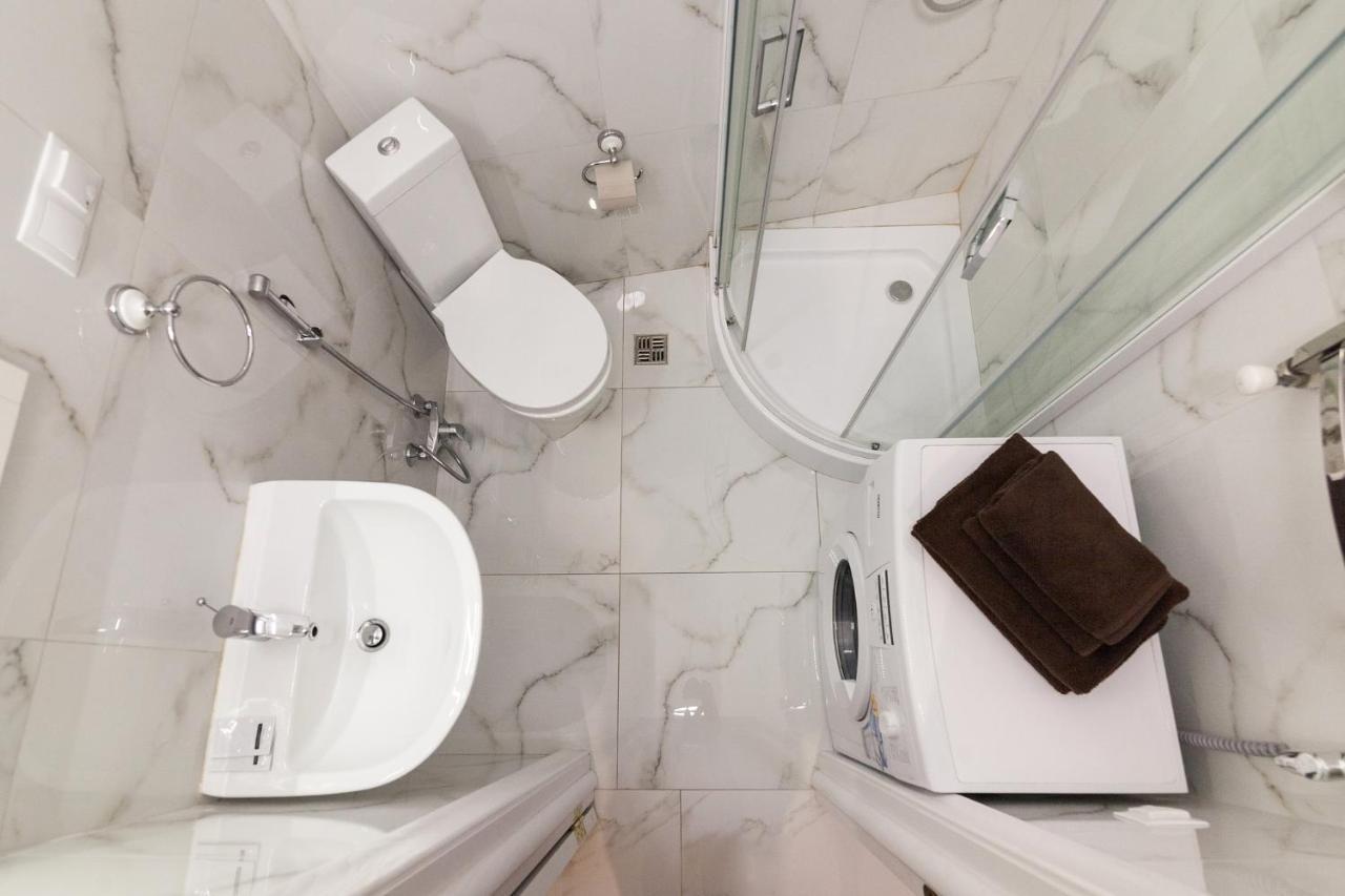 Chopin Apartment In The Center Of Lviv Luaran gambar